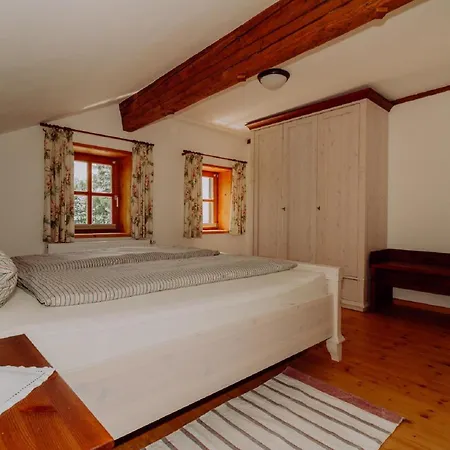 Holiday home Schreinerhaeusl *